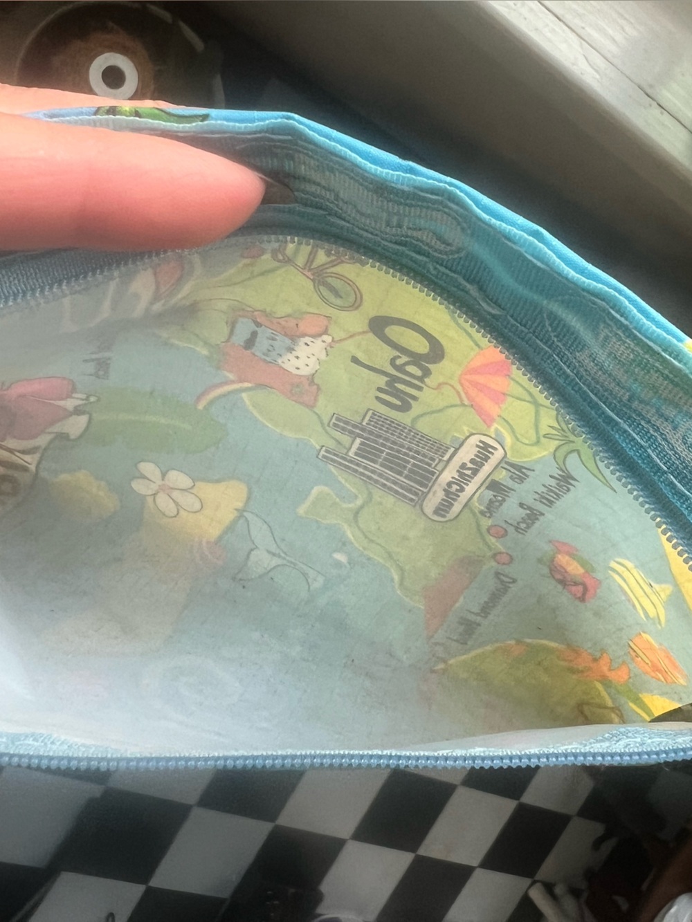 Vtg Hawaiian themed LeSpotsac purse - Picture 7 of 9
